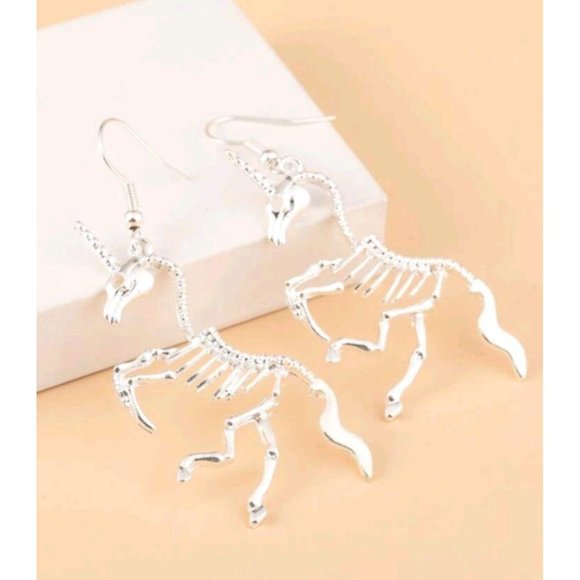 UNICORN Skeleton Silver Earrings NEW - Picture 2 of 3